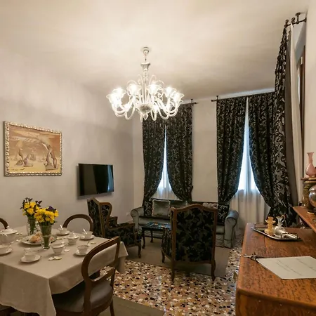 Apartmán San Marco Charming Muneghe Apartment *